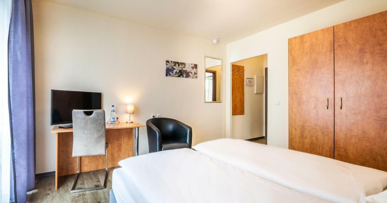 Schroeders City-Style-Hotel Трир Номер фото